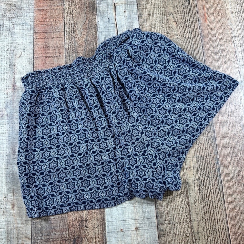 Knox Rose Navy Blue Geometric Rayon Smocked Waist Shorts Lined Pockets Large L - Picture 6 of 6